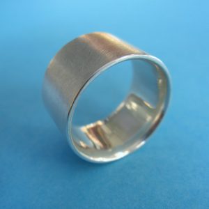 Breiter Sterling Silber Ring Modern